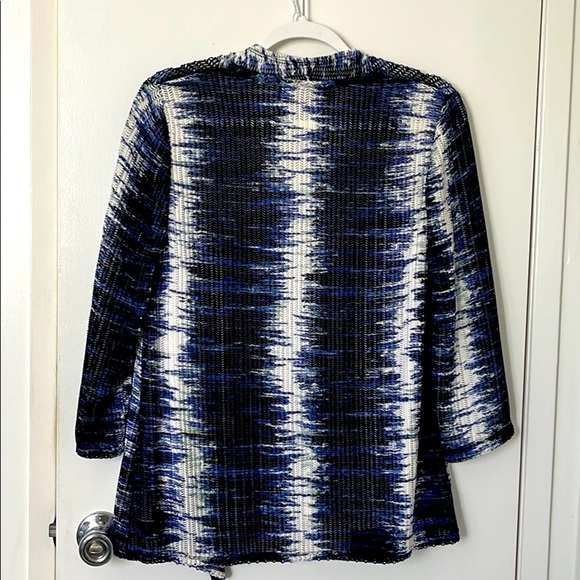 Chico’s Easywear open-weave open front jacket - Picture 3 of 5